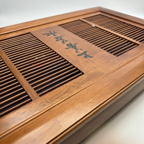 Доска с поддоном и сливом, дерево, 68/40 см