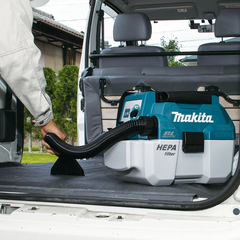 Аккумуляторный пылесос Makita DVC750LZ