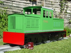 Garden Rail Тепловоз Titan Bogie-РН на колеи 12,7 см и 17,8 см, электрический