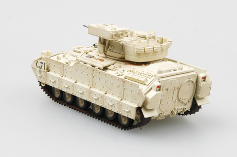 Модель БМП Армия США M2 & M2A2 Bradley масштаб 1:72