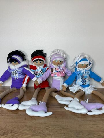 Дизайнерские куклы на коньках (со съемной одеждой)