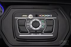 MERCEDES M007BX (двухместный) с дистанционным управлением