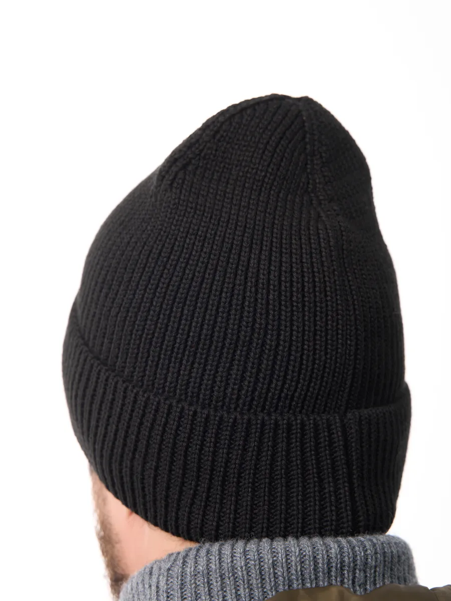 Шапка зимняя на флисе вязаная осень