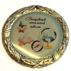 Изображение на золотом металле