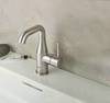 Смеситель для раковины Grohe Essence 23462DC1