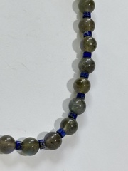 Лабрадоры (бусы из натуральных камней)