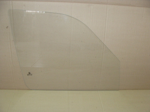 Стекло УАЗ-3163/3160 опускное перед.двери прав. бесцветное (без кронштейна)