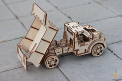 Грузовик-Самосвал от  Wood Trick - Деревянный конструктор, 3D пазл, сборная модель