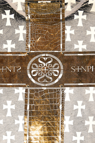 The Saints Sinphony | Футболка мужская YAUGHT CLUB TS1249 принт на спине лого и крест