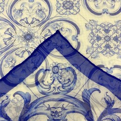 Платок шёлковый принт майолика 88*88 арт.П04