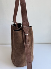 Handbag (Сумка на руку)