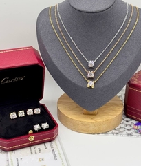 Серьги пусеты каратники CARTIER из серебра 925 пробы