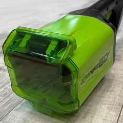 Снегоуборщик Greenworks GD60SSK5 60V (30 см) аккумуляторный, с АКБ 5 А/ч и ЗУ