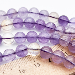 Аметист с кварцем бусины ("Аметрин"), диаметр около 8,1-8,3 мм, цена за 12 шт (1/4 нити)