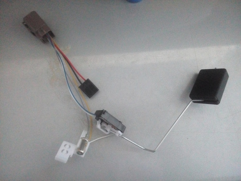 ДАТЧИК УРОВНЯ ТОПЛИВА LACETTI FV ЕВРО-3 GROG