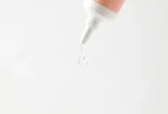 Selfielab NIACINAMIDE+SNAIL MUCIN Гель-патч для век с мочевиной и муцином улитки 15г