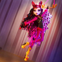 Дракулаура. Фрик Дю Шик