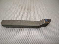 Резец токарный проходной упорный отогнутый 32х20х170 Т5К10