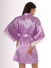 Короткий халатик-кимоно с кружевным сердечком на спинке - 