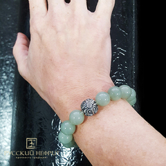 Браслет из нефрита морская волна "Летучая мышь". Д 12мм.