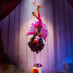 Дракулаура. Фрик Дю Шик