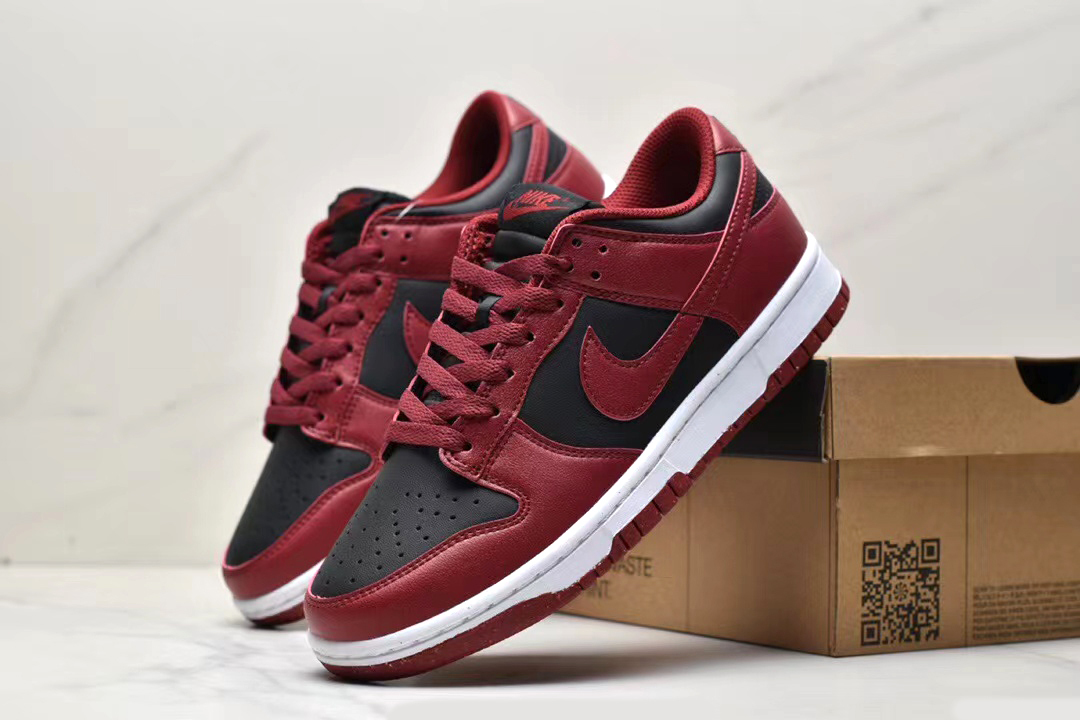 Nike dunks price red and black discount