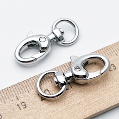 Замок-карабин, цвет серебро (родий), размер 31*12 мм, цена за 1 шт