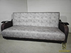 Прямой диван Лира