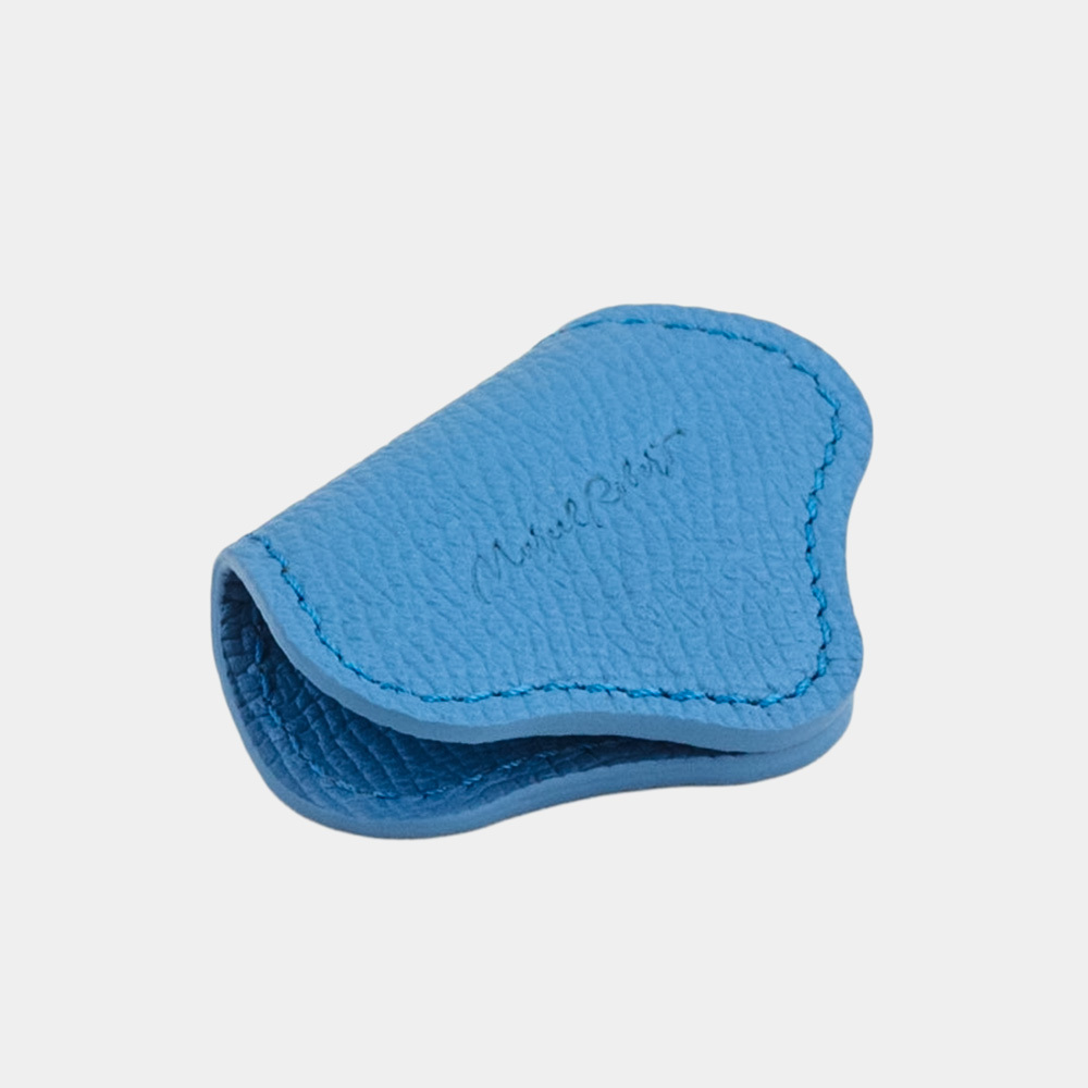 Чехол-держатель для наушников Chapeau Easy из натуральной кожи теленка, голубого цвета