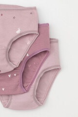 набор трусы/ уп  для девочки  К 1909-3уп/морозная вишня,розовый лед,зайки Ал