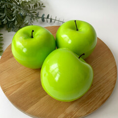 Яблоко зеленое, муляж, реалистичное, 8 см, муляж, пенопласт, набор 3 шт.