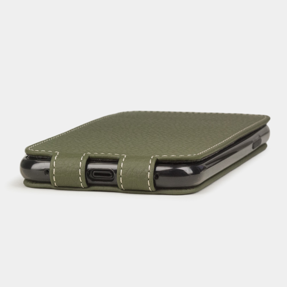 Case for iPhone 11 - green