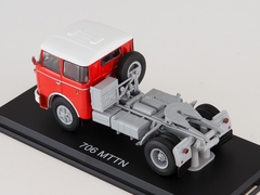 Skoda LIAZ 706 MTTN road tractor red-white 1:43 Start Scale Models (SSM)