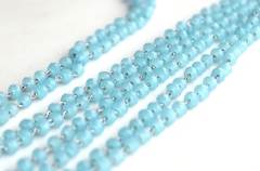 Цепочка с голубыми бусинами (бусина 3мм)
