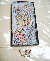 Бабочки декоративные на прищепке тканевая с узором 6,5 см.