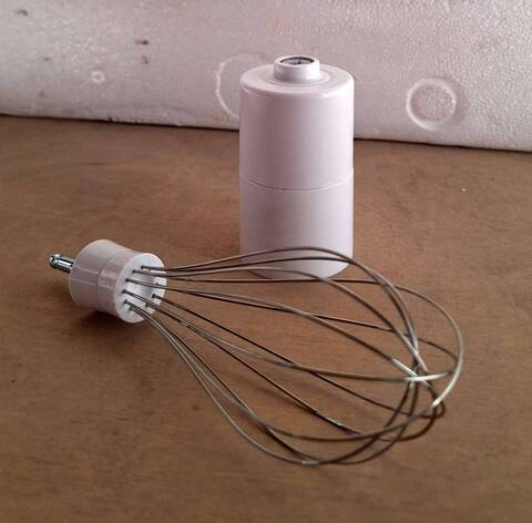 Насадка-венчик б/у для блендера SC-HB42F65