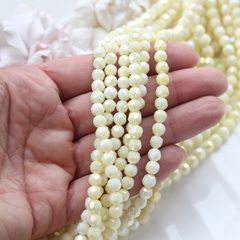 Бусины стеклянные сливочно-ванильный круглые 6 мм, К115