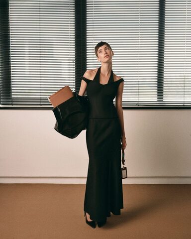 Юбка асимметричная расклешенная