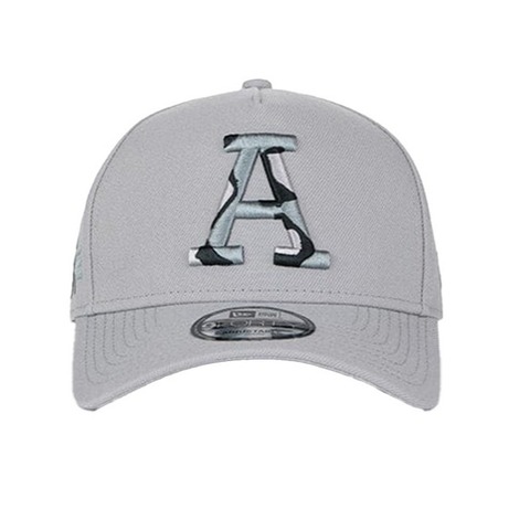 Бейсболка New Era X Alpha 940 Distressed A Cap Light Grey (Светло-серый)