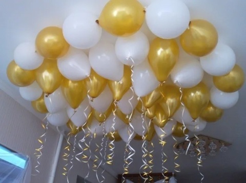 Воздушные шары под потолок: белый, золото в Новосибирске от Wonderball-project