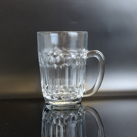 Пивная кружка "Последние кристаллы" 0.5 л, изящный резной орнамент, СОЗ, винтаж СССР