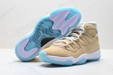 Air Jordan 11 'H-Town' 