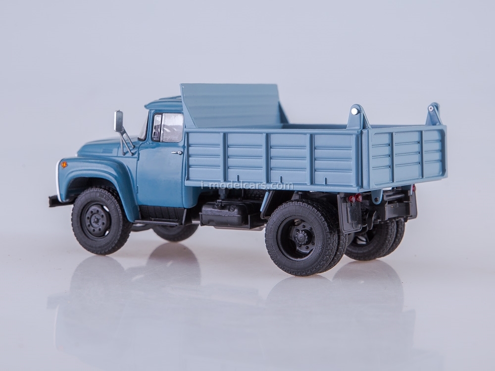 Scale model truck 1:43 KAZ-MMZ-4502 dump truck blue/red 1966