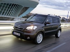 Чехлы на Kia Soul 2008–2014 г.в.