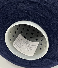 Кашемир 24% с ягненком 43%, вискозой 28% и па 5% BIAGIOLI MODESTO Vanity Zermatt 2280 темно-синий