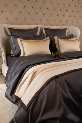 Постельное белье 2 спальное евро макси Сlaire Batiste Atelier Loire серое