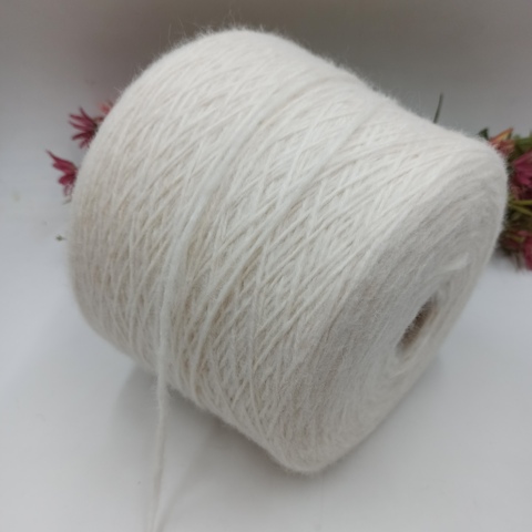 First Plus Pecci Filati 220 м/100гр Молочный 102