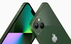 Смартфон Apple iPhone 13 256 GB Alpine Green