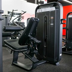 Сгибание ног сидя (Seated Leg Cur) DHZ E-7023. Стек 110 кг