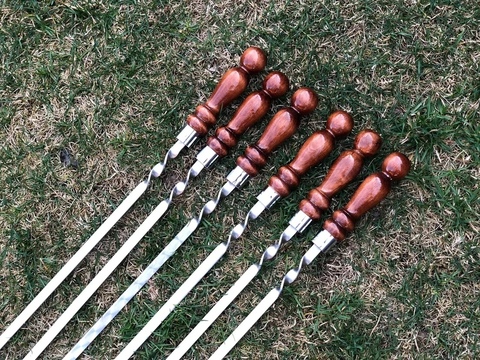 Шампур для мяса с деревянной ручкой 50 см